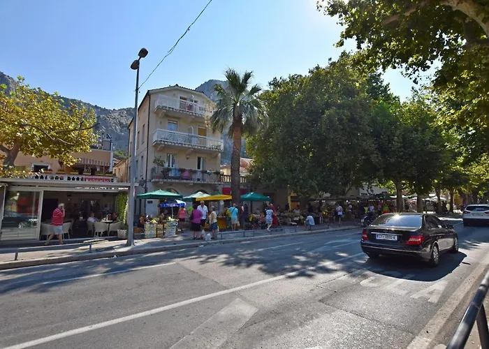 Ivanka Apartamento Omiš